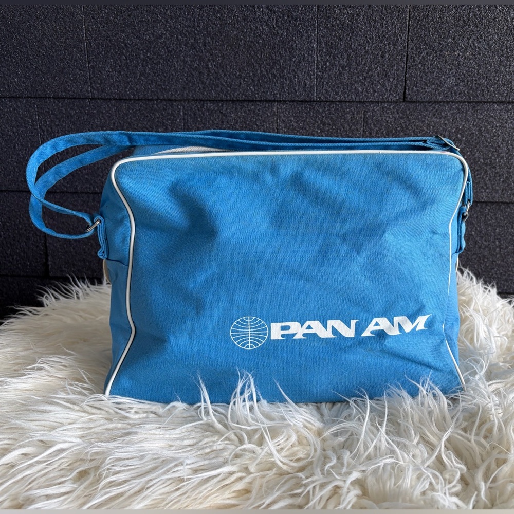 Vintage Pan Am Airlines Carry-On Bag Shoulder Strap Blue Travel Tote